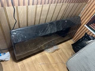 Speaker Cabinet - image blurred placeholder