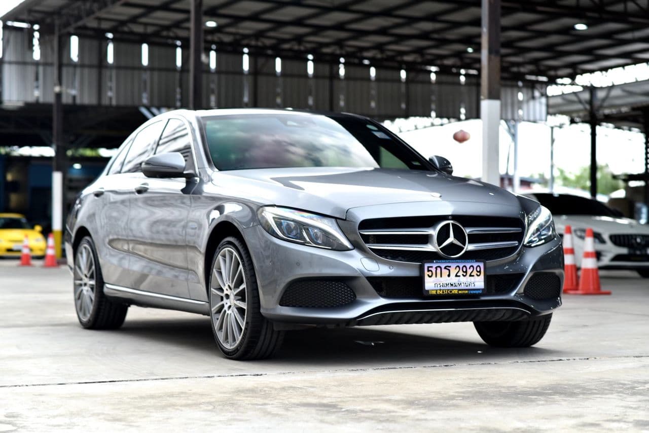 ปี 2017 Benz C350e AMG Dynamic W205