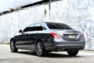 ปี 2017 Benz C350e AMG Dynamic W205 - image blurred placeholder