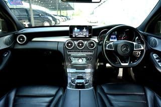 ปี 2017 Benz C350e AMG Dynamic W205 - image blurred placeholder
