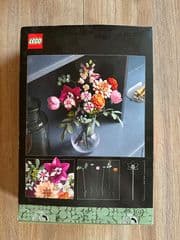 Lego - Pretty Pink Flower Bouquet - image blurred placeholder