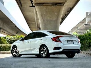 2016 Honda CIVIC FC 1.8 EL AT - image blurred placeholder