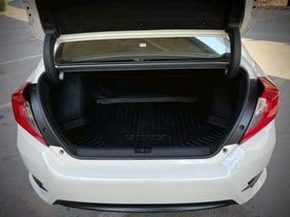 2016 Honda CIVIC FC 1.8 EL AT - image blurred placeholder