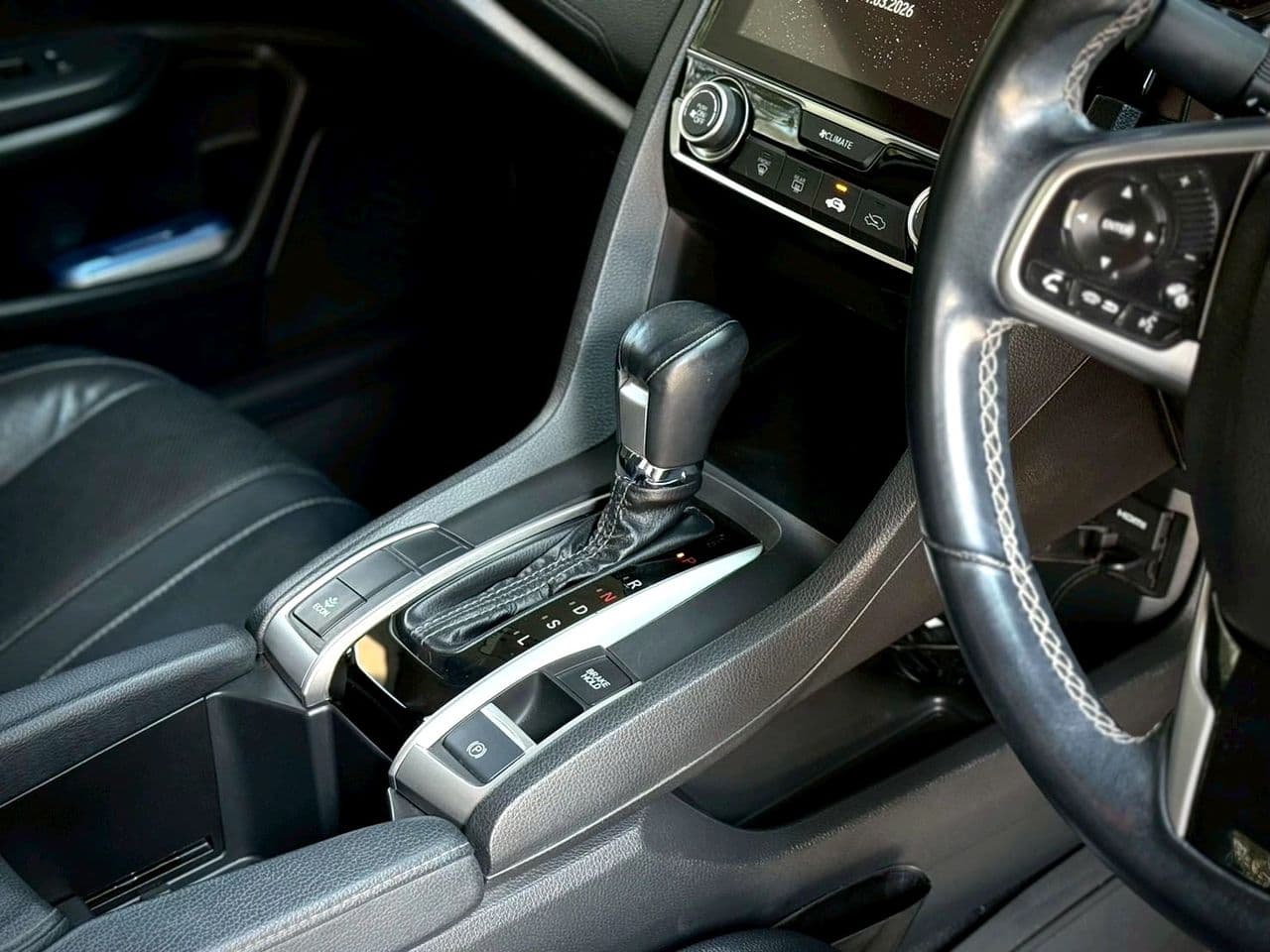 2016 Honda CIVIC FC 1.8 EL AT