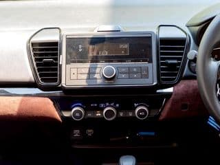 2022 HONDA CITY TURBO 1.0 S+ แฮทช์แบ็ก สีดำ - image blurred placeholder