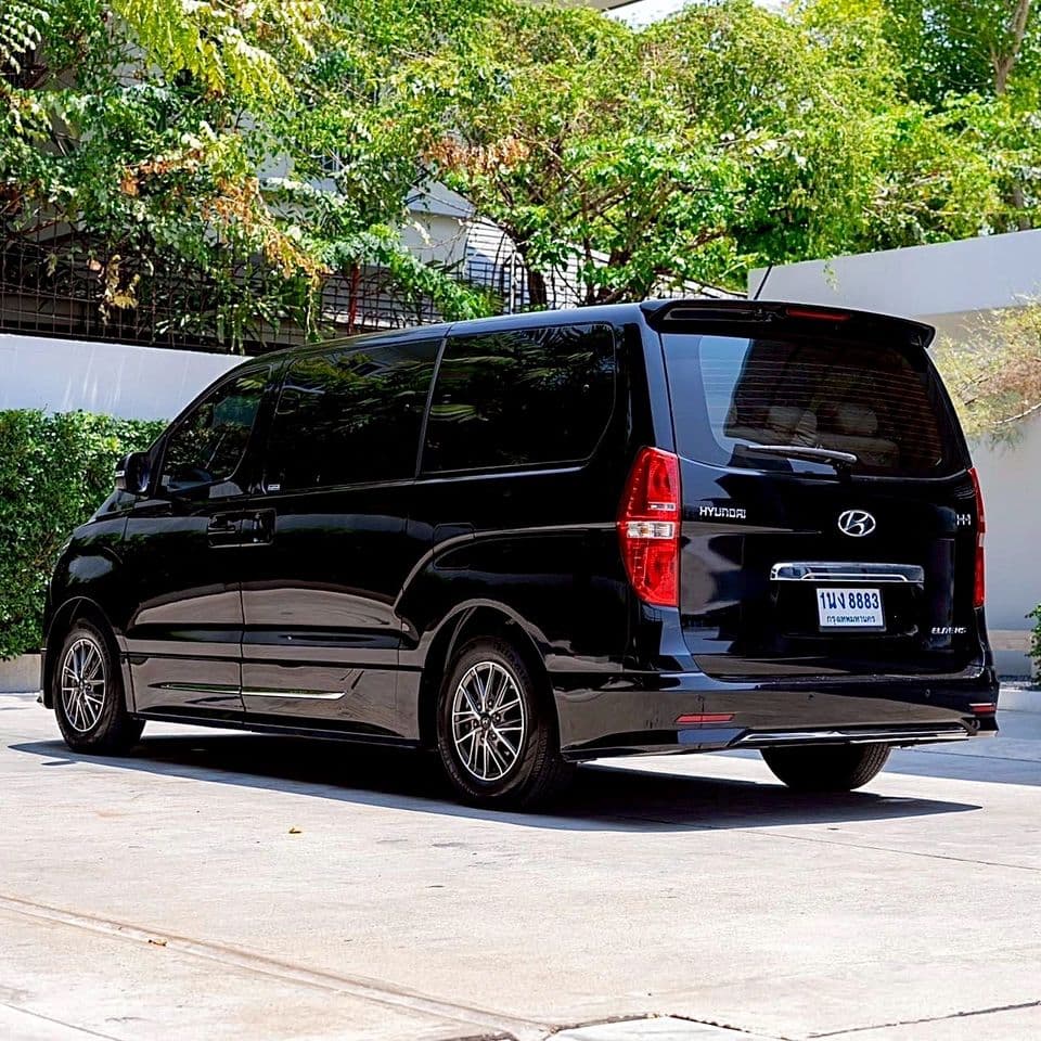 HYUNDAI H-1 2.5 ELITE NS ปี 2023