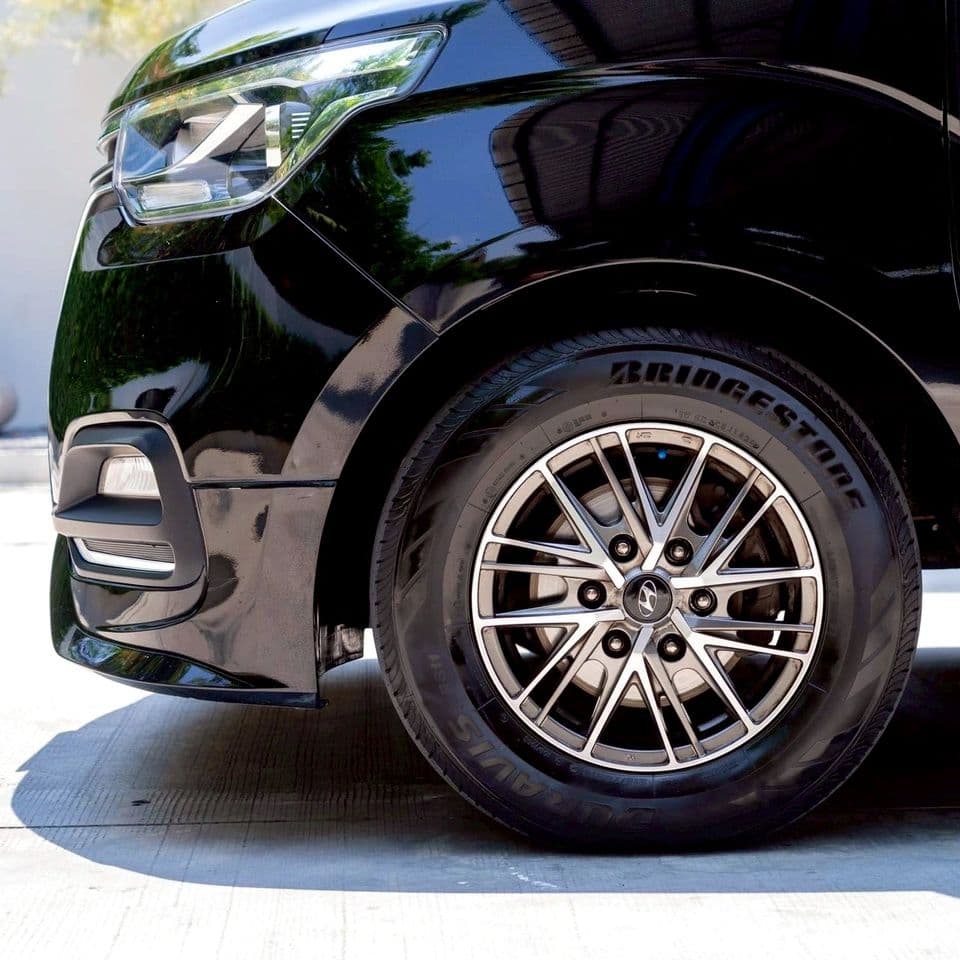 HYUNDAI H-1 2.5 ELITE NS ปี 2023