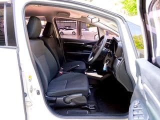 2021 Honda JAZZ 1.5 S M/T - image blurred placeholder