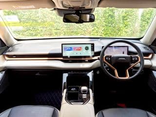 2022 Haval H6 1.5 Hybrid HEV Ultra - image blurred placeholder