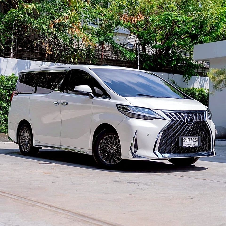 2015 TOYOTA VELLFIRE 2.5 Hybrid (ชุดแต่ง LEXUS LM300)