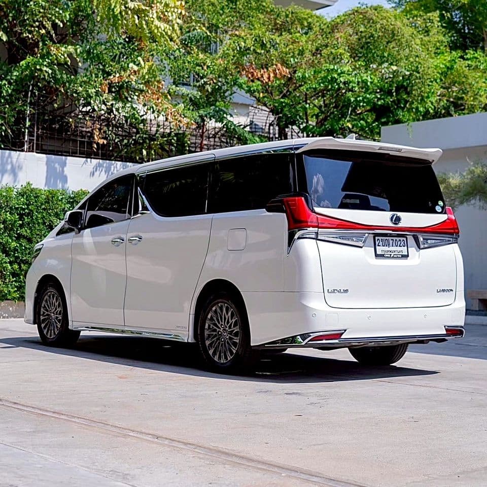 2015 TOYOTA VELLFIRE 2.5 Hybrid (ชุดแต่ง LEXUS LM300)