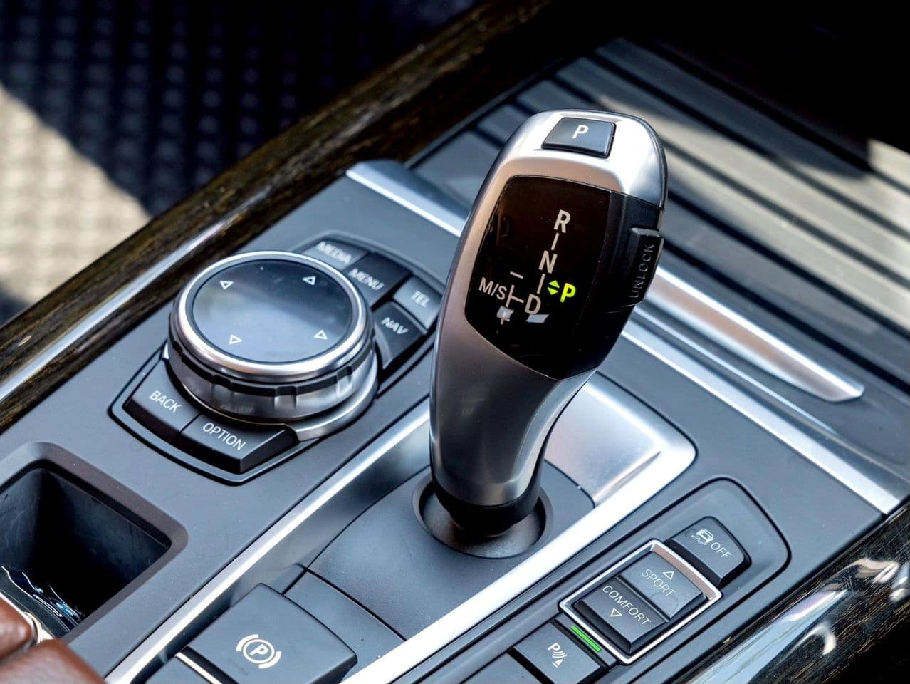 BMW X5 ปี 2014 2.0 sDrive25d Pure Experience (F15)