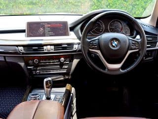 BMW X5 ปี 2014 2.0 sDrive25d Pure Experience (F15) - image blurred placeholder