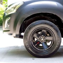 2017 isuzu D-MAX ALL NEW BLUE POWER SPACE CAB Hi-Lander 1.9 Ddi - image blurred placeholder