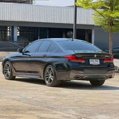 2021 BMW 520d 2.0 M Sport (G30) LCI (CKD) - image blurred placeholder