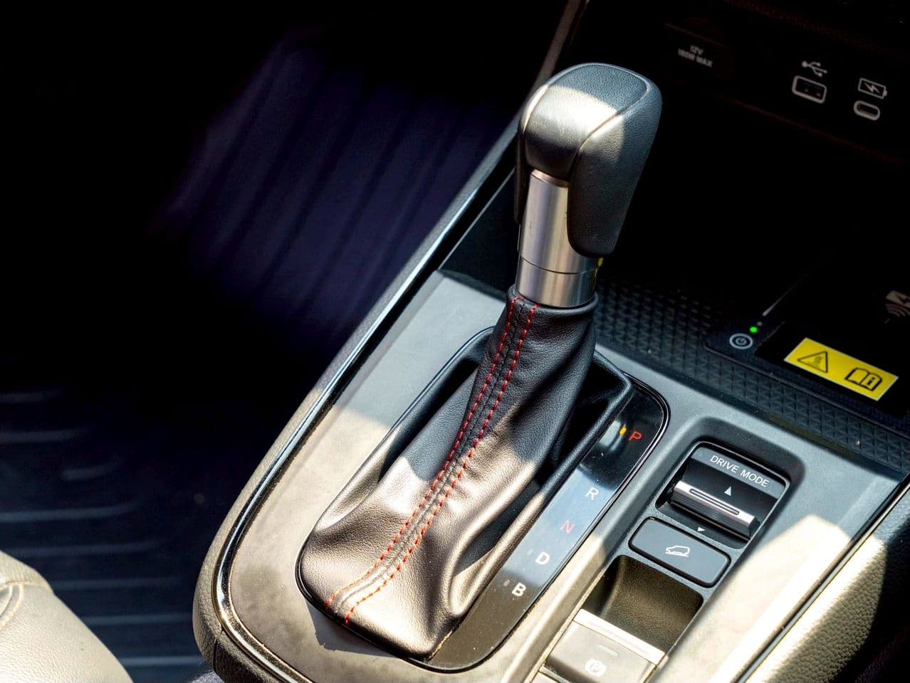 2024 HONDA CR-V e:HEV 2.0 RS AWD (5 ที่นั่ง) (G6)