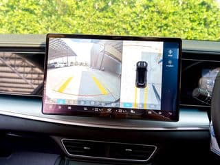 2025 BYD Sealion 7 AWD Performance - image blurred placeholder