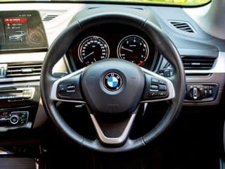 2020 BMW X1 2.0 sDrive20d xLine LCI (CKD) - image blurred placeholder