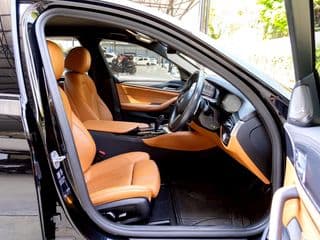 2021 BMW 520d 2.0 M Sport (G30) LCI (CKD) - image blurred placeholder