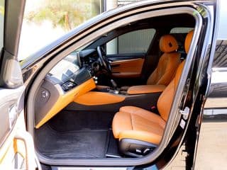 2021 BMW 520d 2.0 M Sport (G30) LCI (CKD) - image blurred placeholder