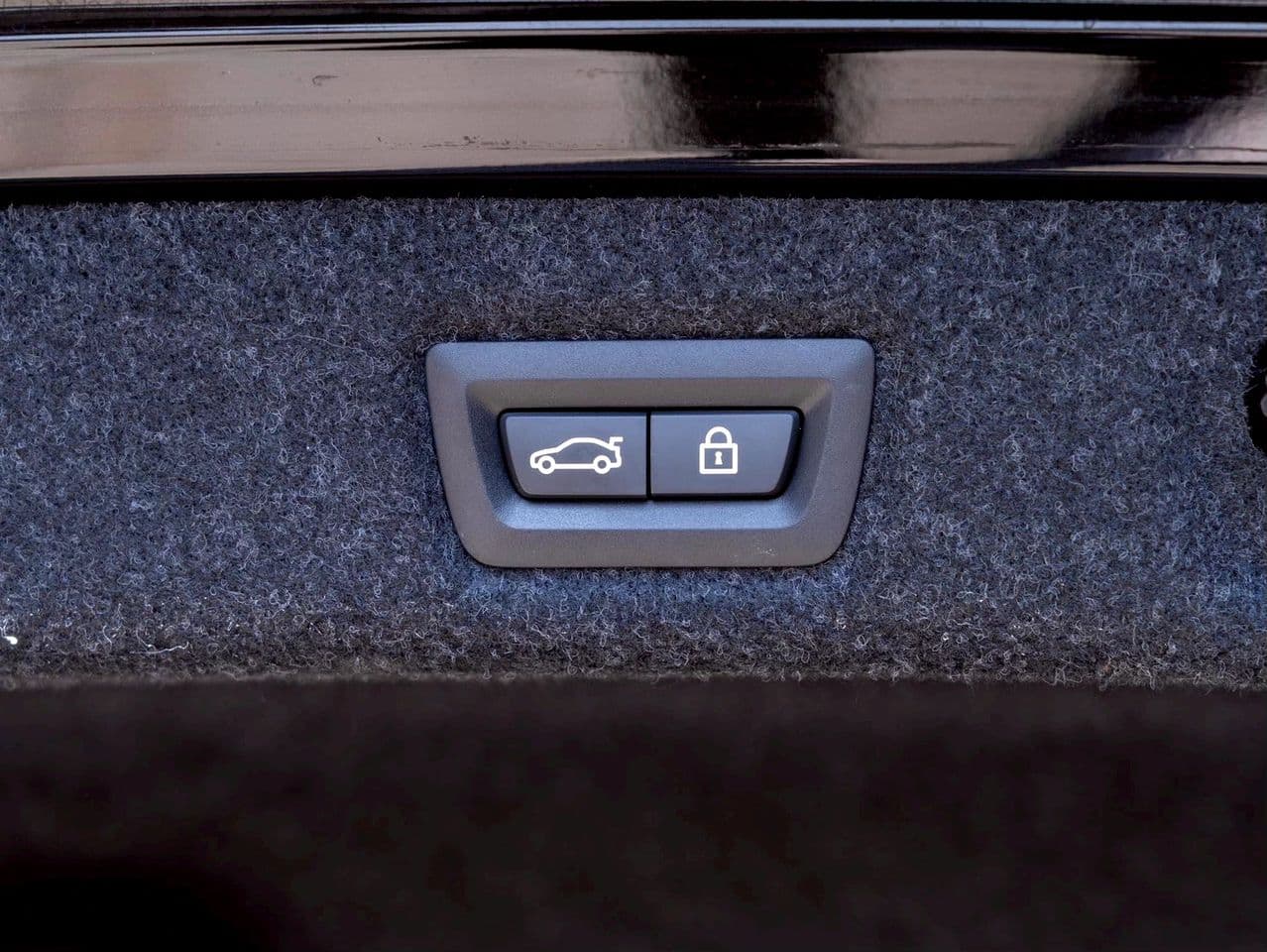 2021 BMW 520d 2.0 M Sport (G30) LCI (CKD)