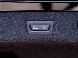 2021 BMW 520d 2.0 M Sport (G30) LCI (CKD) - image blurred placeholder