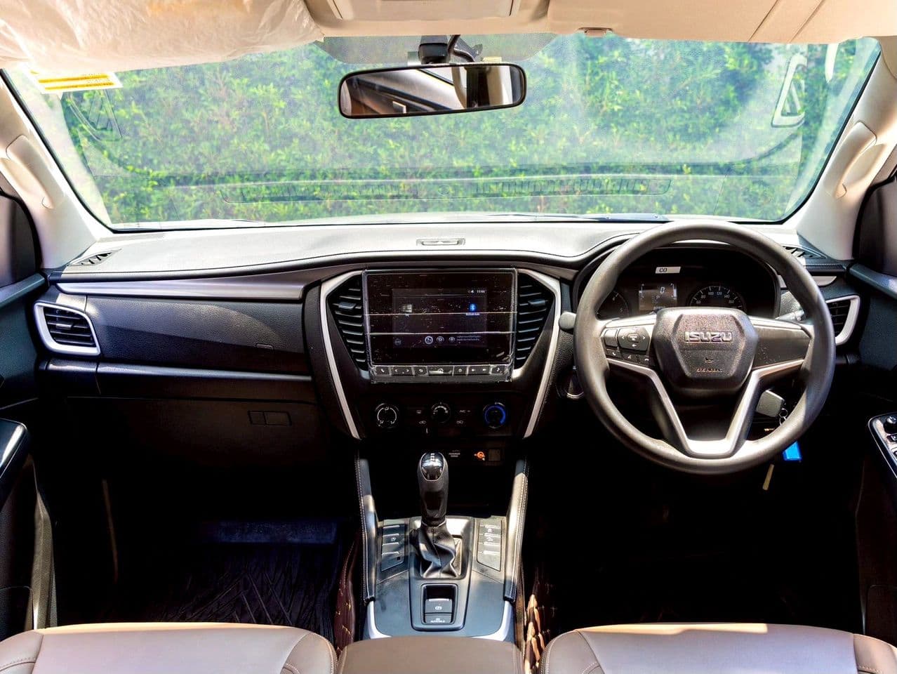 2023 Isuzu MU-X 1.9 Active 2WD