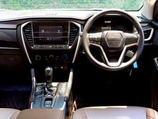 2023 Isuzu MU-X 1.9 Active 2WD - image blurred placeholder