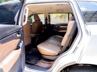 2023 Isuzu MU-X 1.9 Active 2WD - image blurred placeholder