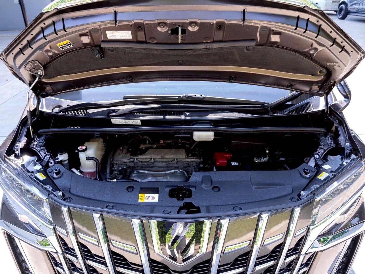 2023 Toyota Alphard 2.5L S C-Package (MNC)