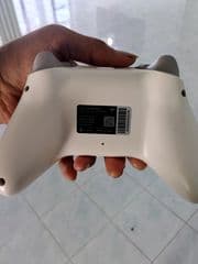 Flydigi Dune Fox Gamepad - image blurred placeholder