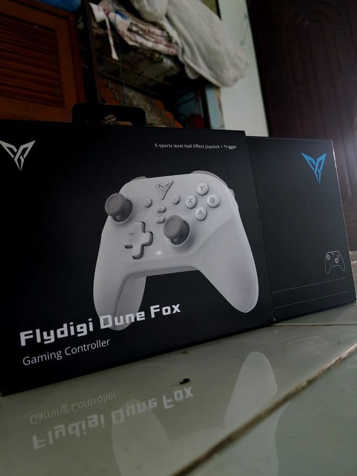 Flydigi Dune Fox Gamepad