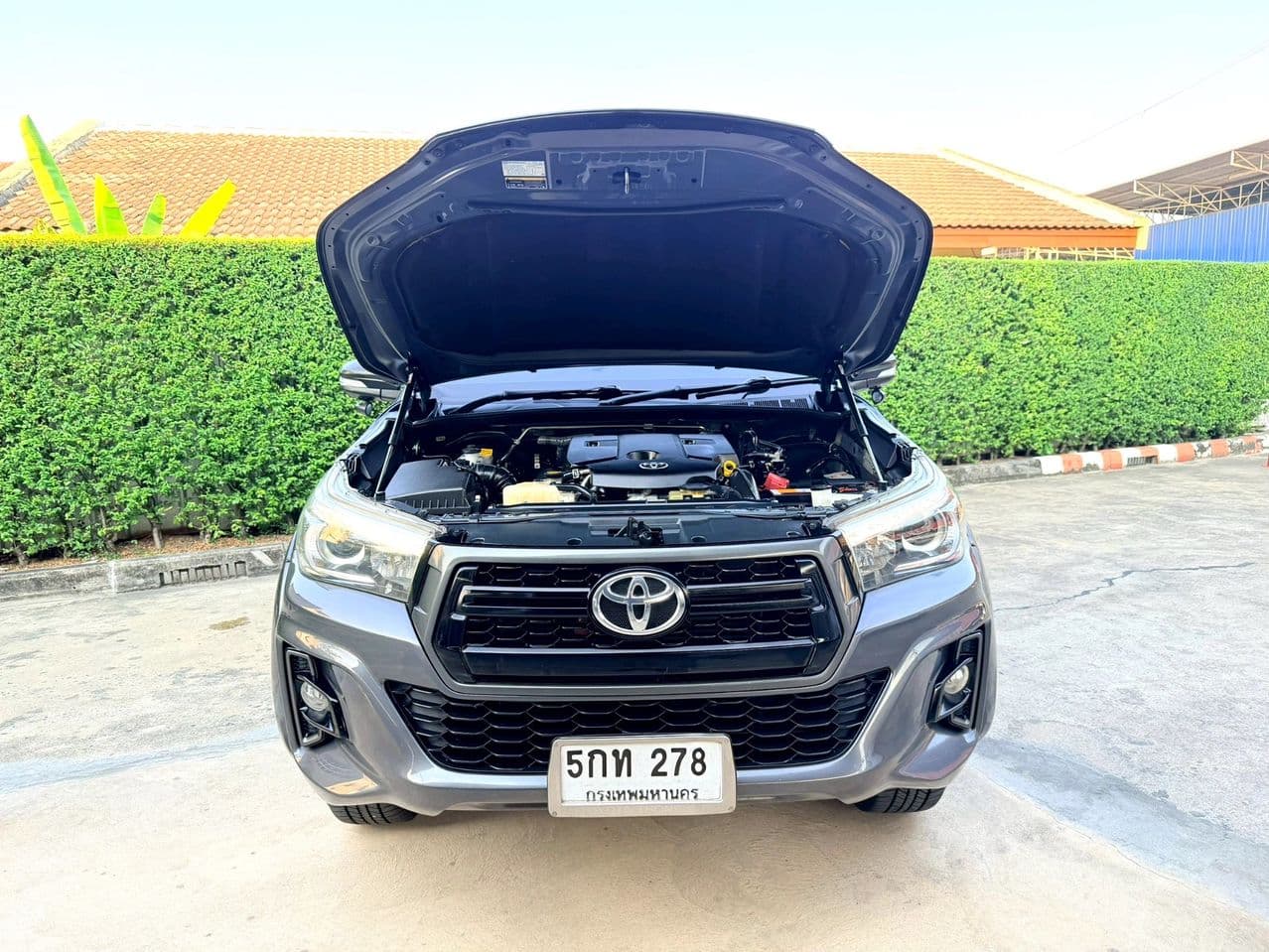 2016 Toyota Revo Prerunner 2.4 G 4-Door