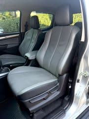 2017 Colorado C-Cab 2.5 Automatic - image blurred placeholder