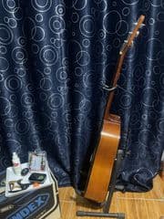 Takla m-370 Acoustic-Electric Guitar - image blurred placeholder