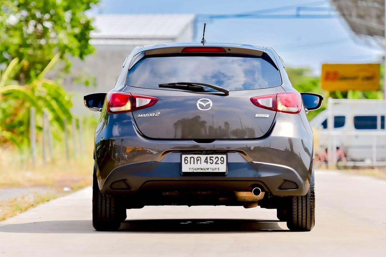 ปี 2016 MAZDA 2 1.3 High Connect A/T