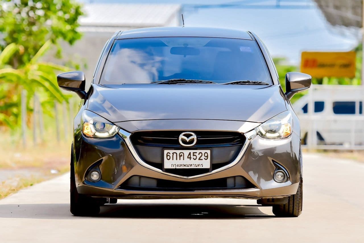 ปี 2016 MAZDA 2 1.3 High Connect A/T