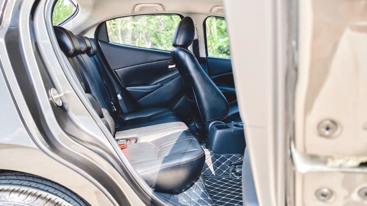 ปี 2016 MAZDA 2 1.3 High Connect A/T