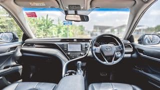 2019 TOYOTA CAMRY 2.0 G A/T - image blurred placeholder