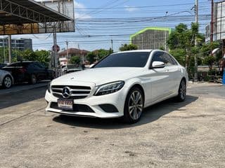 Mercedes Benz C220 d Avantgarde W205 Facelift 2019 - image blurred placeholder