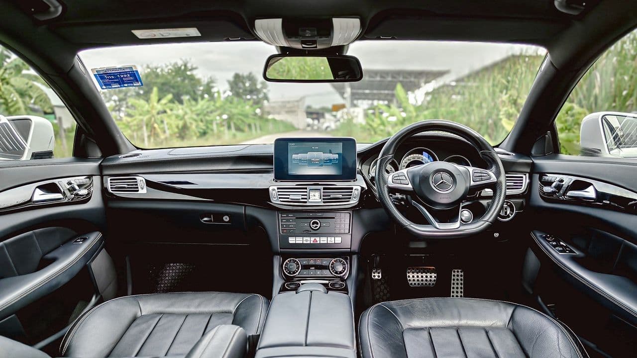 2015 BENZ CLS250D AMG Sunroof