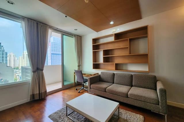 คอนโด 1 ห้องนอน ใน Siri Residence, คลองตัน, กรุงเทพฯ ใกล้ BTS Phrom P