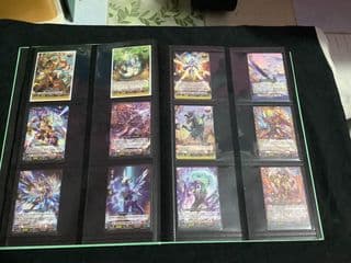 Vanguard Cards - image blurred placeholder