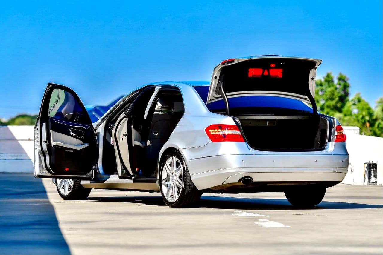 2011 Benz E250 1.8 เบนซิน BE