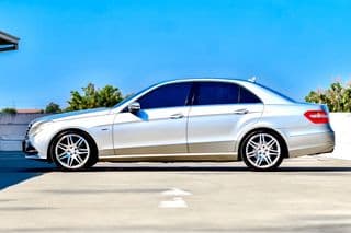 2011 Benz E250 1.8 เบนซิน BE - image blurred placeholder