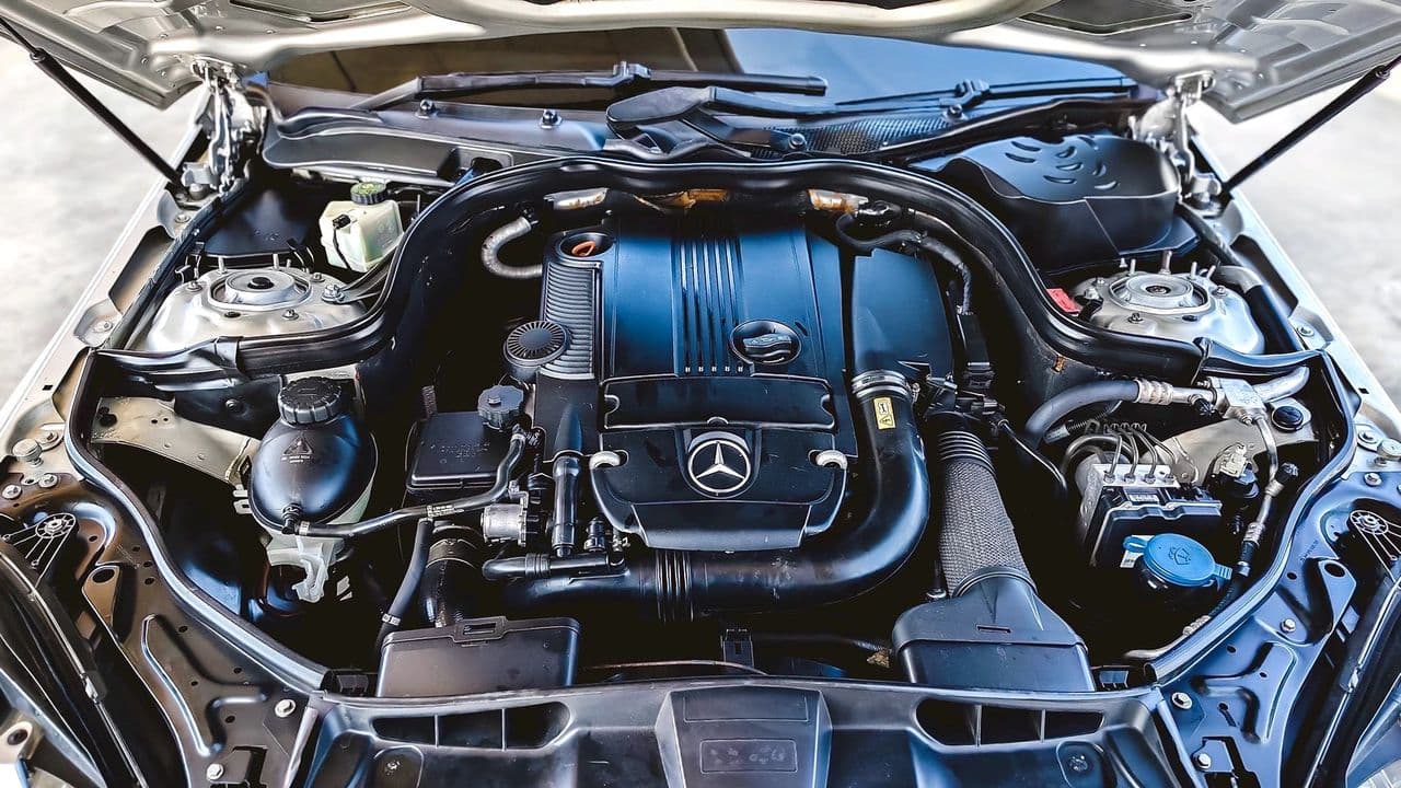 2011 Benz E250 1.8 เบนซิน BE
