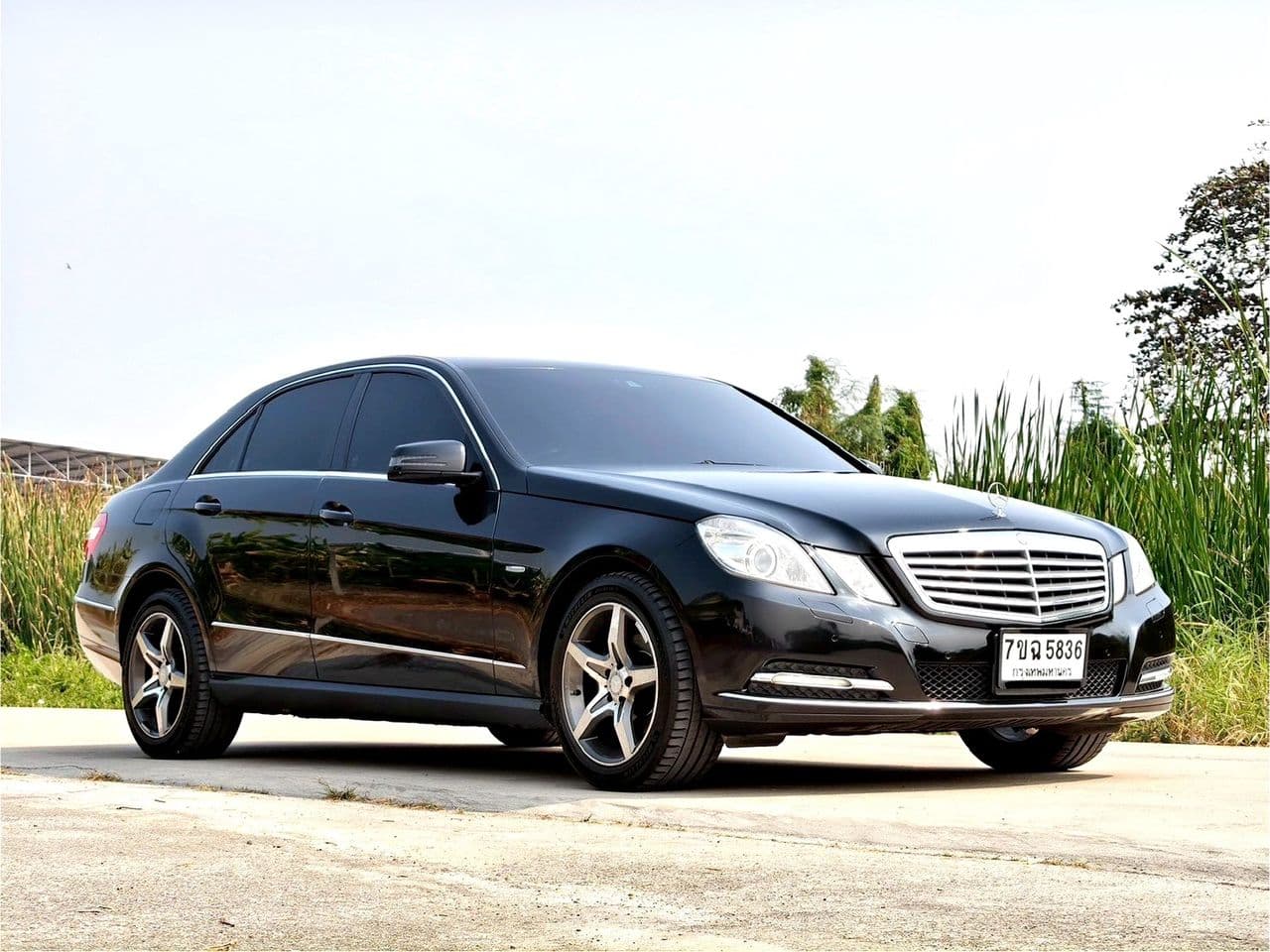 2011 Benz E200 AMG 1.8 A/T