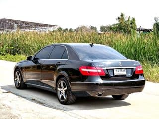 2011 Benz E200 AMG 1.8 A/T - image blurred placeholder