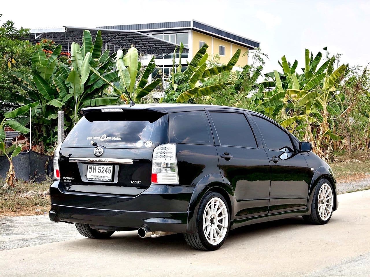 2004 Toyota Wish 2.0 Q Limited ซันรูฟ A/T