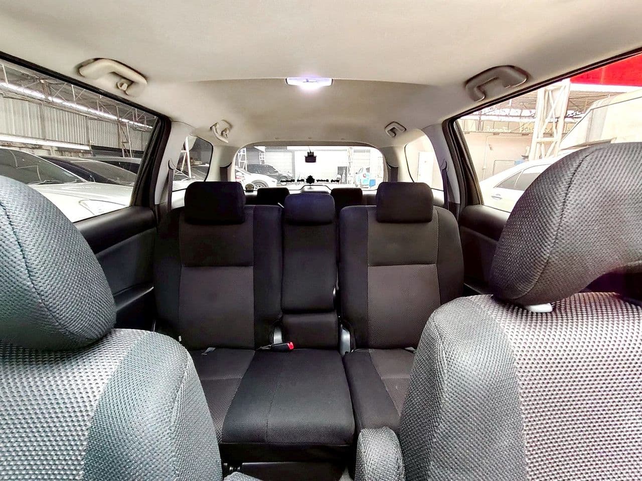 2004 Toyota Wish 2.0 Q Limited ซันรูฟ A/T